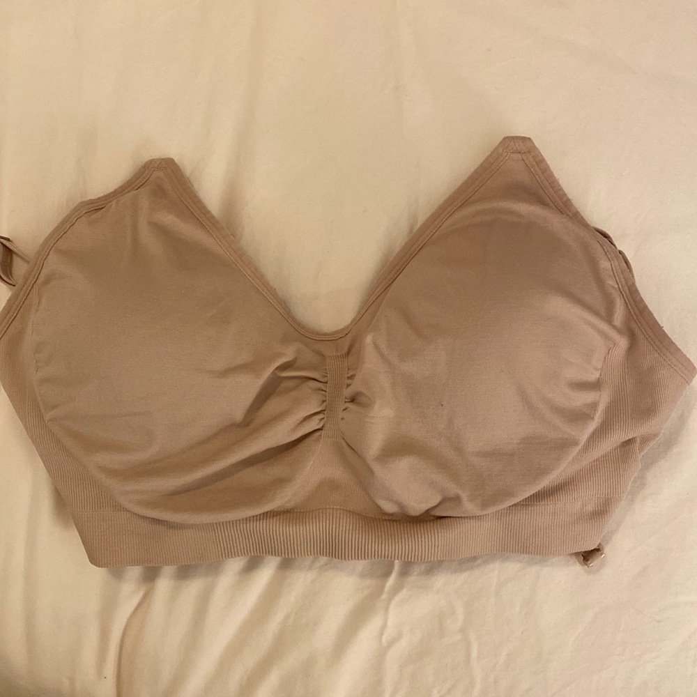Motherhood Maternity pumping bra - XL (never worn)